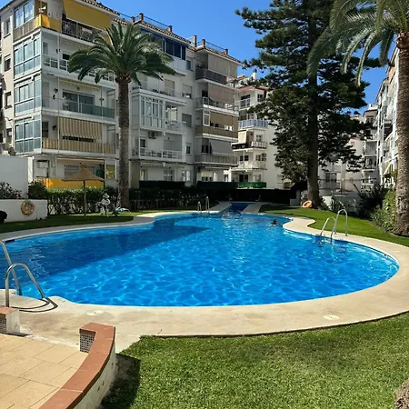 Sunlight - Soleado Con Balcon Y Piscina En El Centro De Апартаменти *